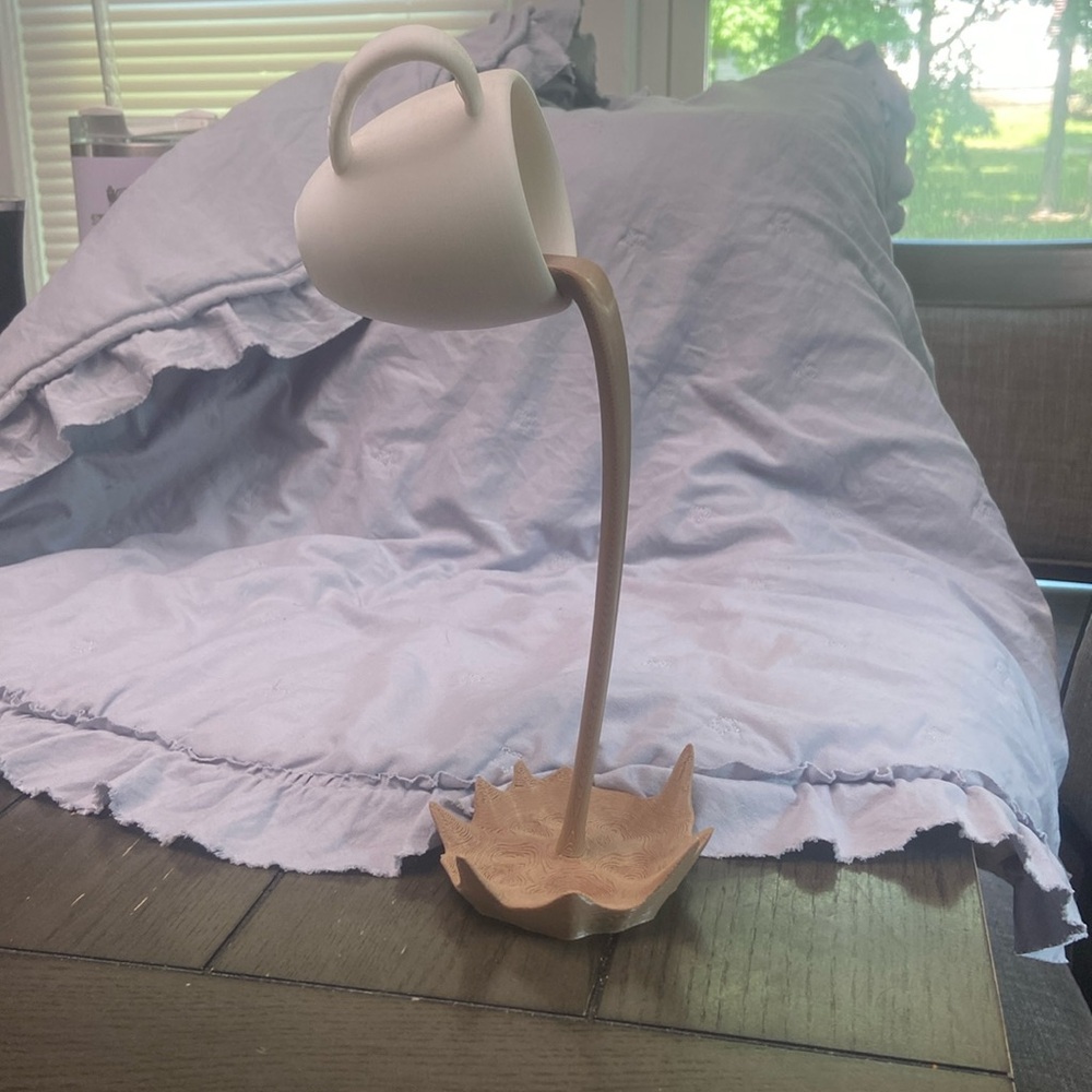 3D printed pouring coffee mug